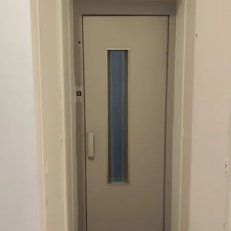 דירה New Charming Comfortable In 10-near Metro