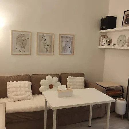 New Charming Comfortable In 10-near Metro Apartamento Paris
