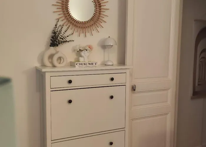 New Charming Comfortable In 10-near Metro
